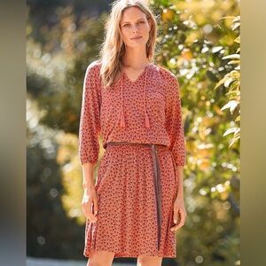 Garnet Hill TENCEL Lyocell Flowered Dress in Rust w Elastic Gathering at Waist M